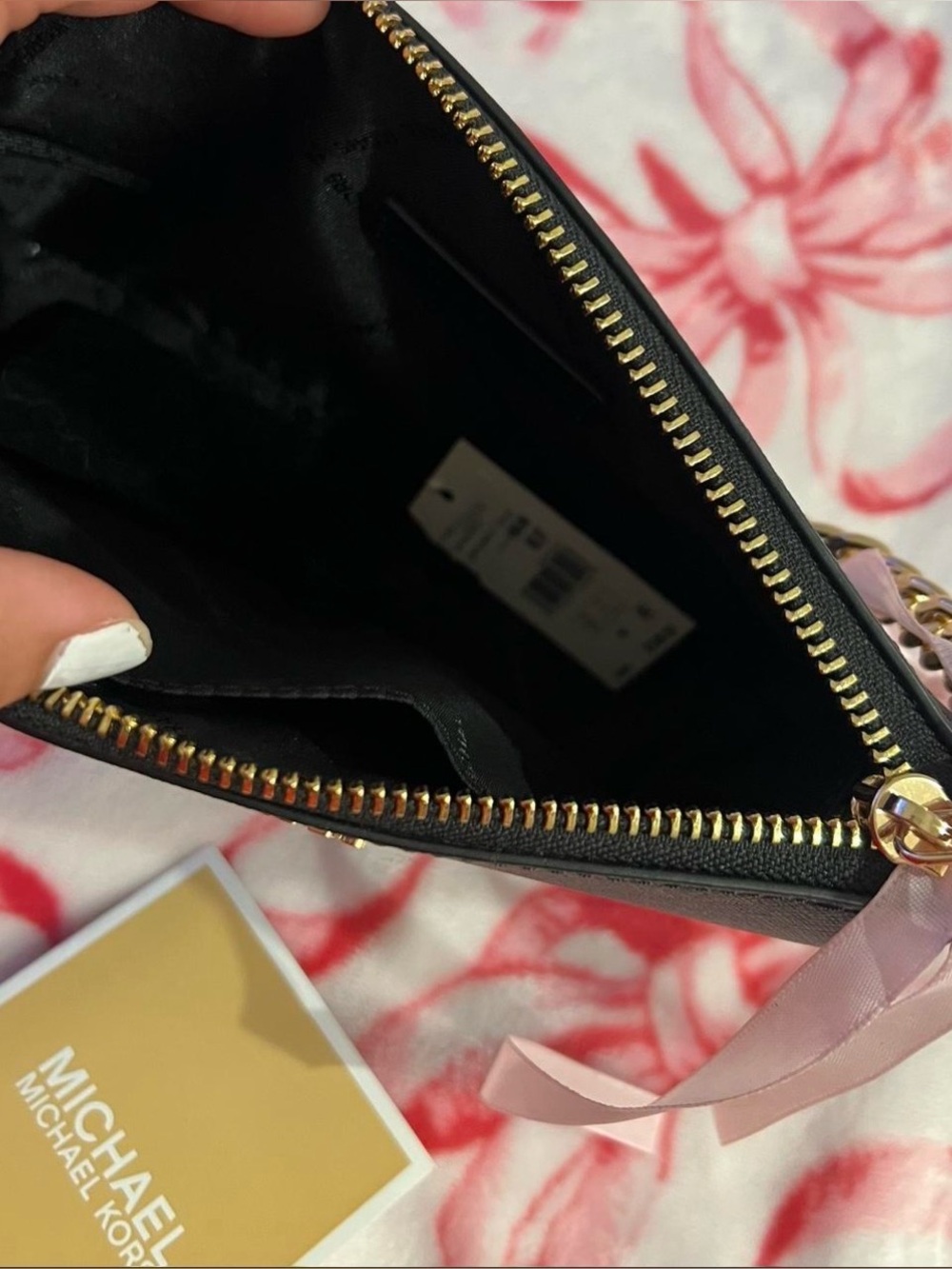 Michael Kors Jet Black SM Pouchette - Picture 3 of 10